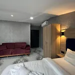 Melissa Apartment